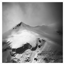 Lade das Bild in den Galerie-Viewer, Lights, Shadows, and Glaciers 002
