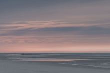 Lade das Bild in den Galerie-Viewer, Calm before the Storm, Northern Sea, Germany
